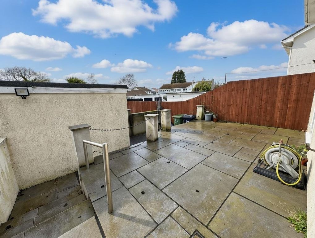 Property photo 3 of 15 Rear Gardens