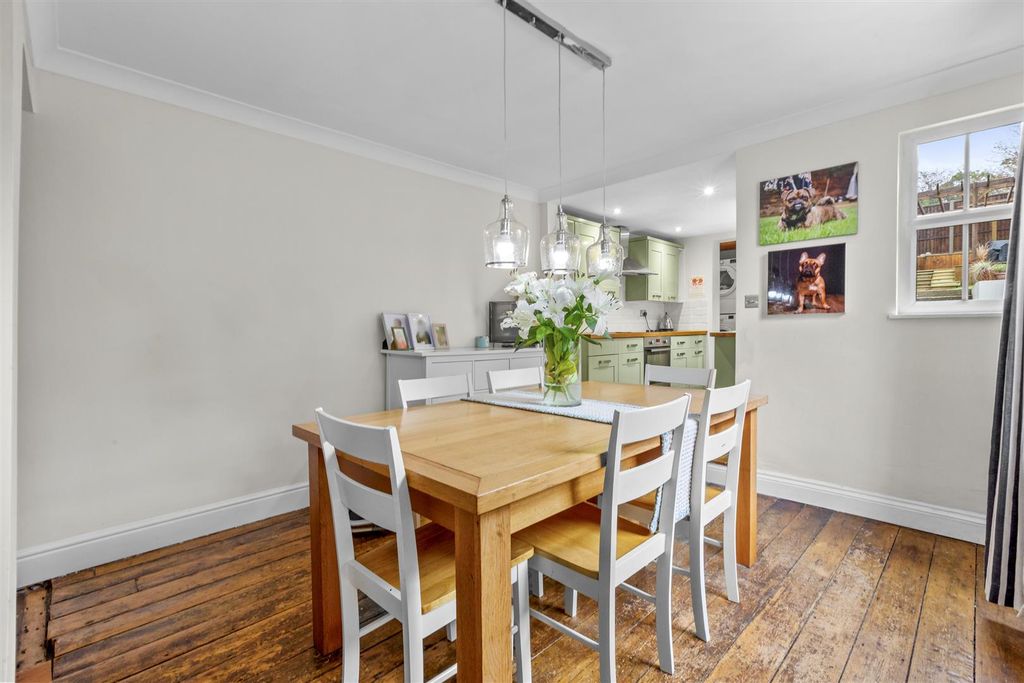 Property photo 3 of 13 Dining Area