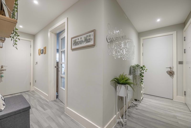 Property photo 2 of 10 Photo 8