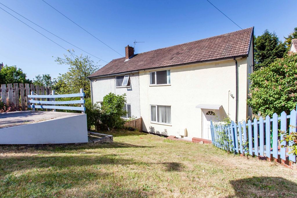 Property photo 1 of 20