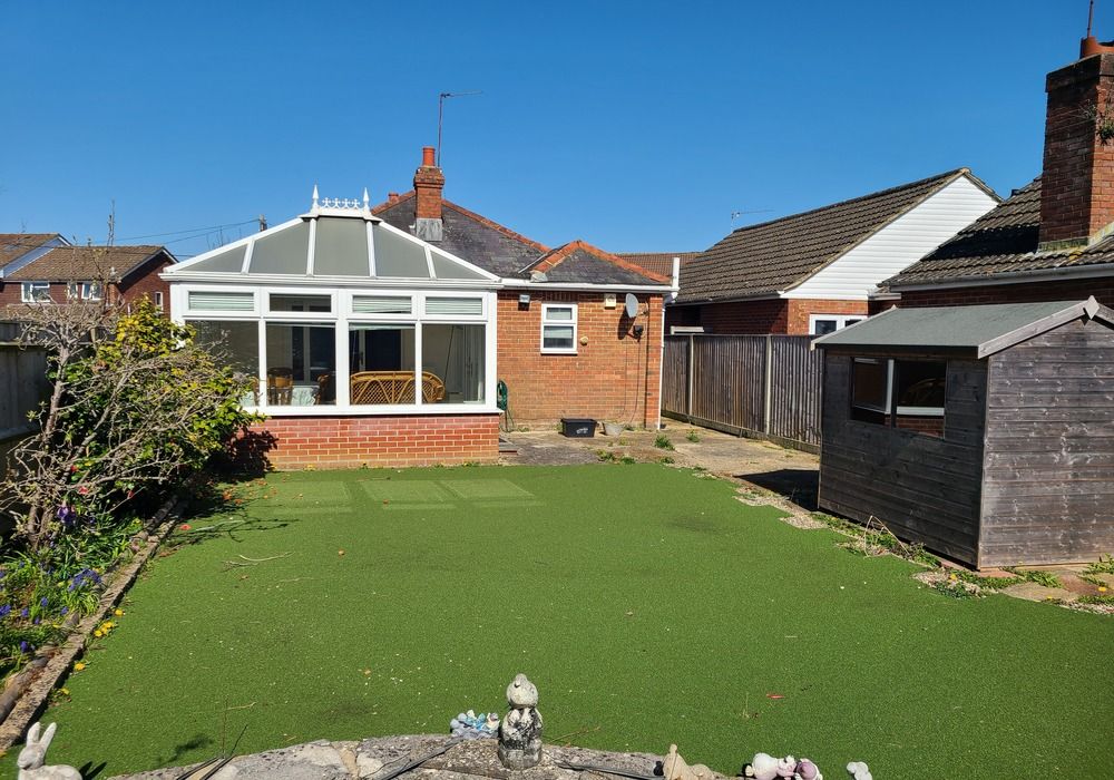 Property photo 2 of 17