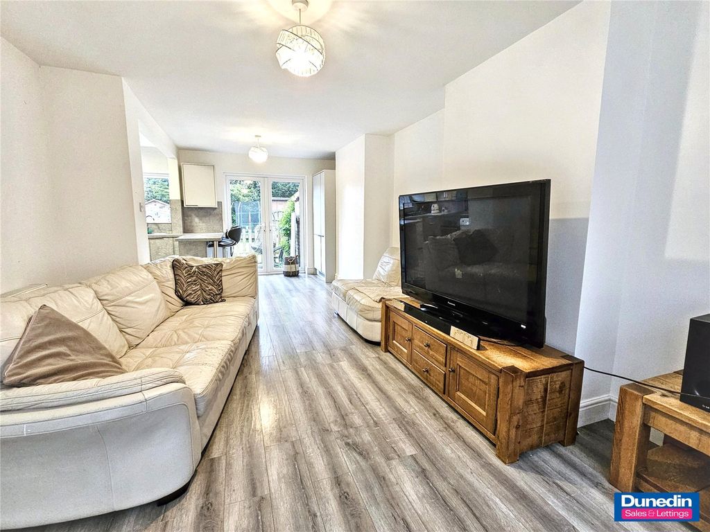 Property photo 2 of 14 Picture No. 10