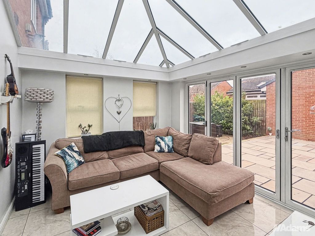 Property photo 3 of 26