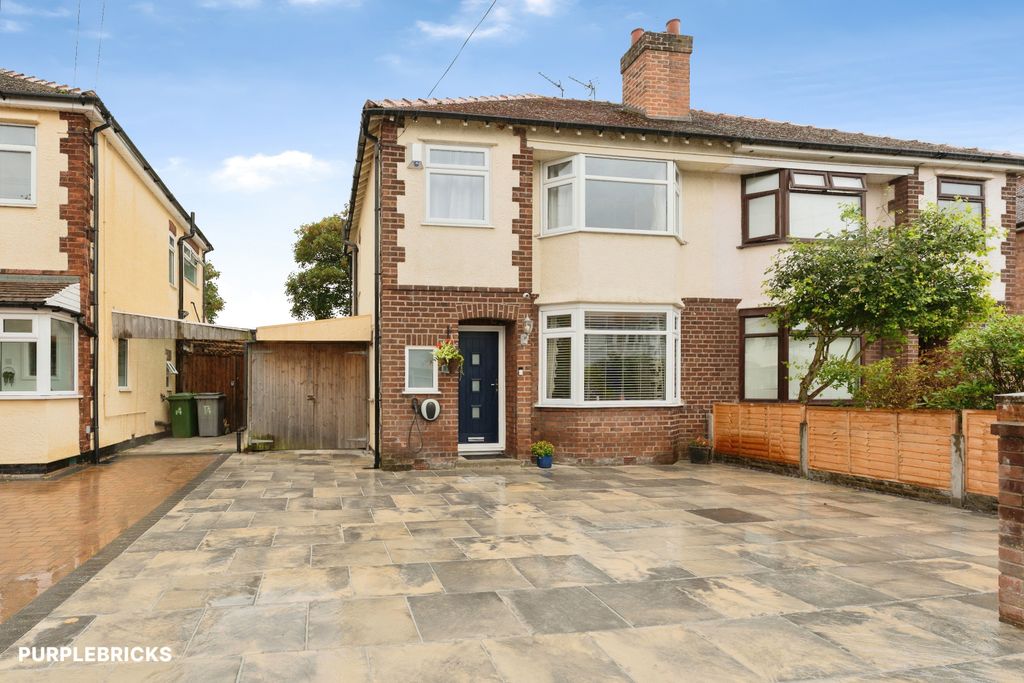 Property photo 1 of 28