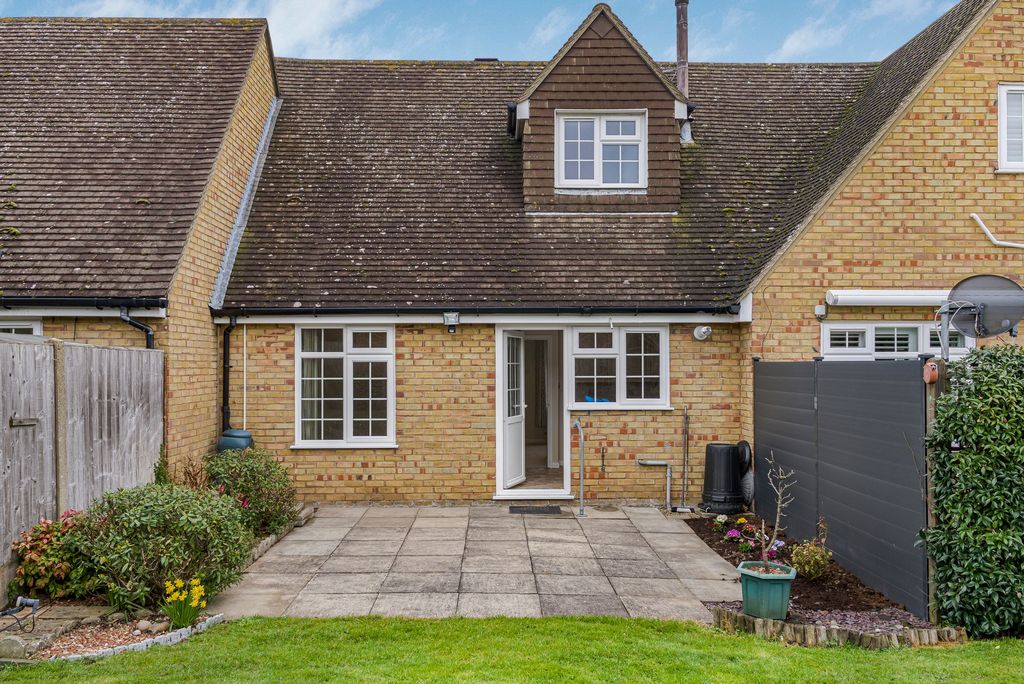 Property photo 2 of 20 Exterior