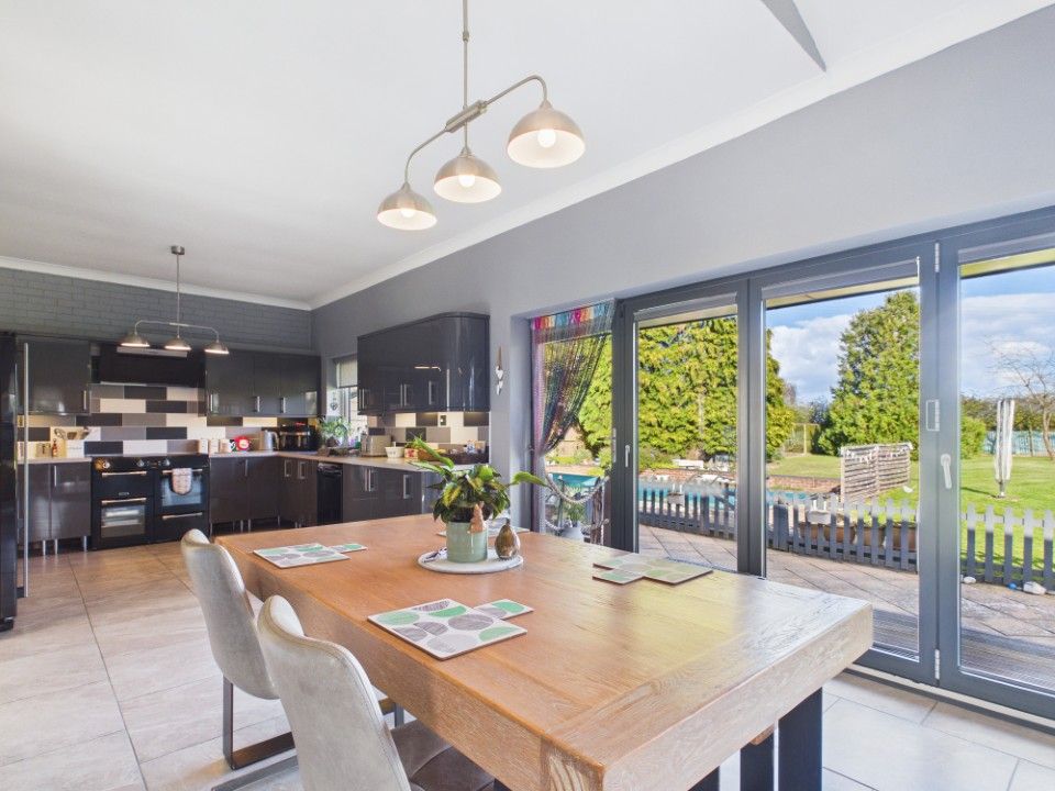 Property photo 3 of 30