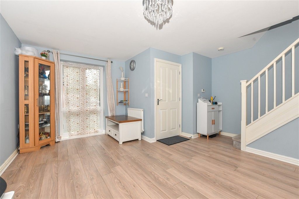 Property photo 3 of 18 Internal Feature