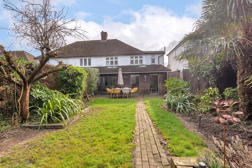 Property photo 1 of 19
