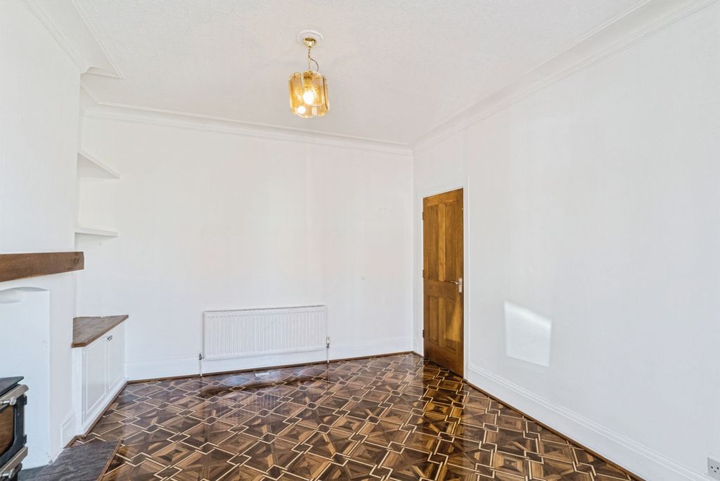 Property photo 2 of 14 Living Room