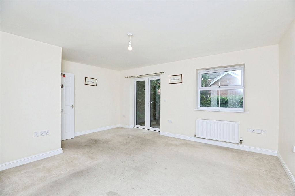 Property photo 3 of 18 Picture No. 25