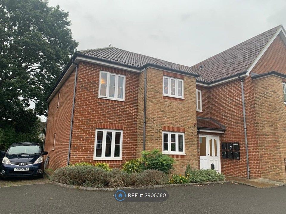 Property photo 2 of 12