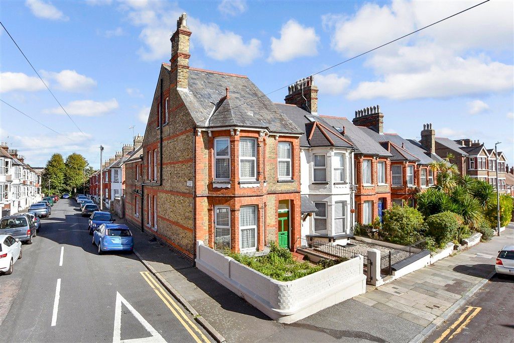 Property photo 1 of 12 External (Web)*