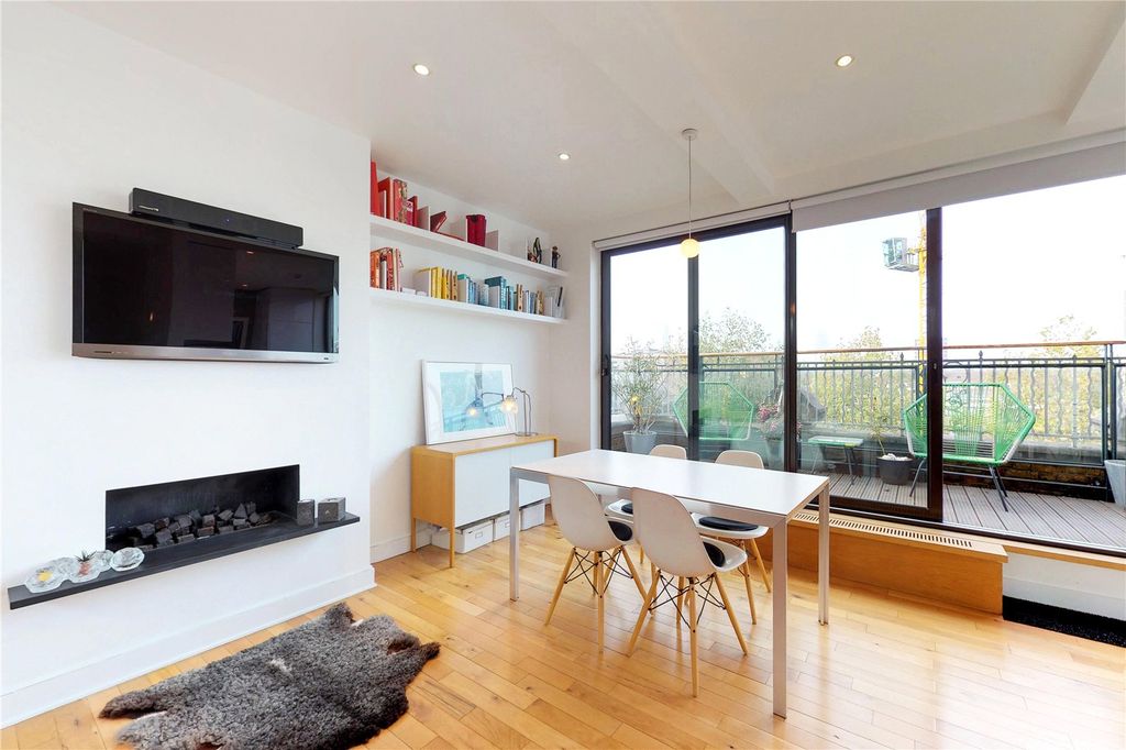 Property photo 1 of 11 Picture No. 10