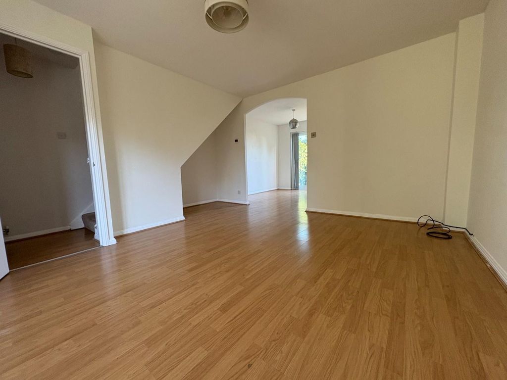 Property photo 2 of 13 Img_0804.Jpg