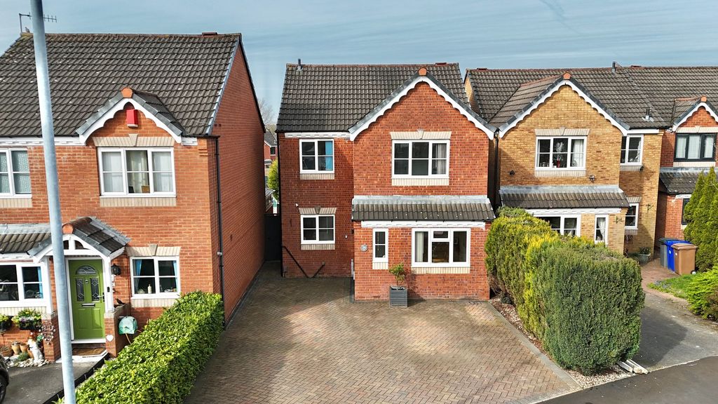 Property photo 1 of 26