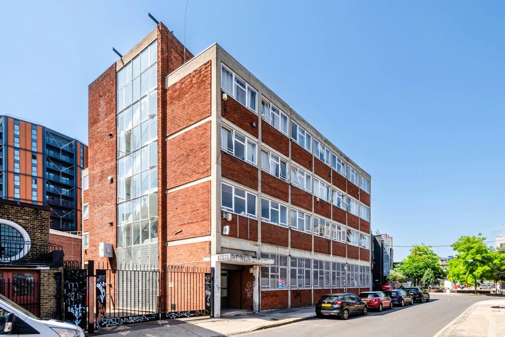Property photo 1 of 12 The Oval 22-27 3F - Low Res 13.Jpg