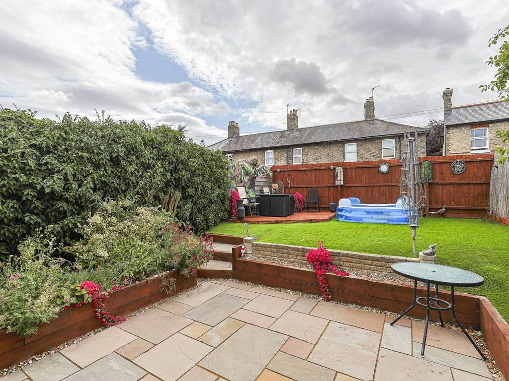 Property photo 3 of 19 Garden
