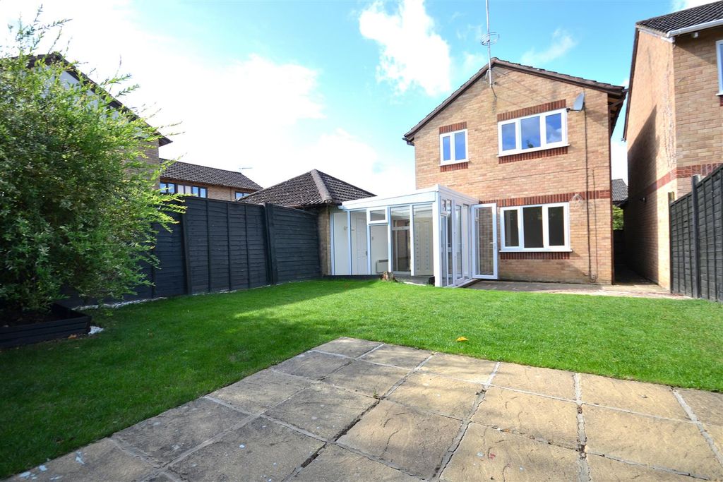 Property photo 2 of 17