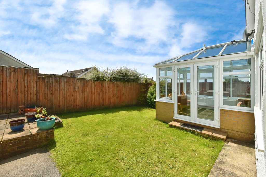 Property photo 2 of 17 Photography