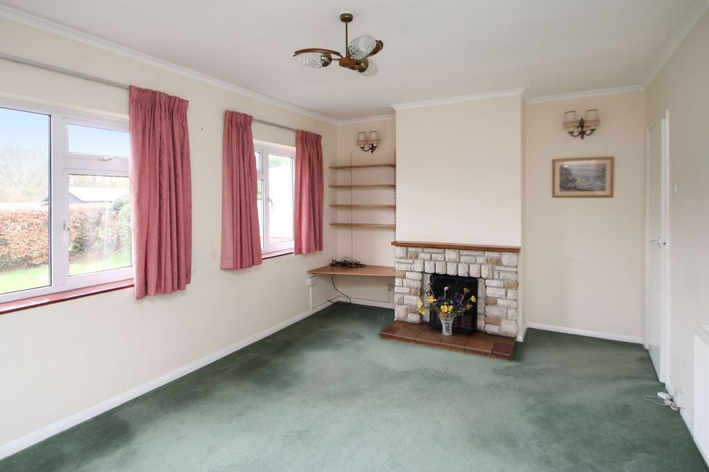 Property photo 3 of 14