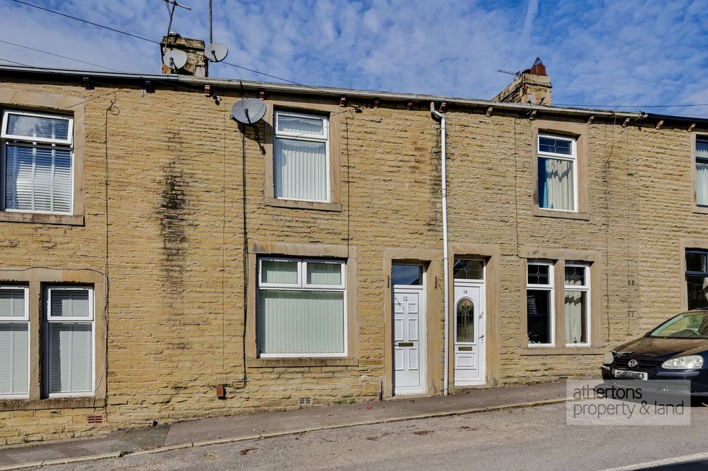 Property photo 1 of 19
