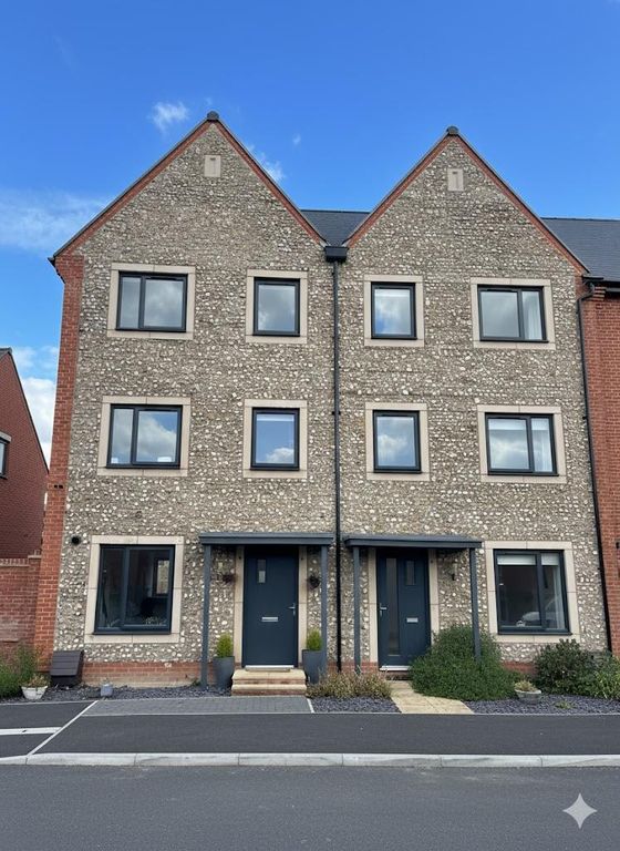 Property photo 1 of 13 Front Pic.Jpg