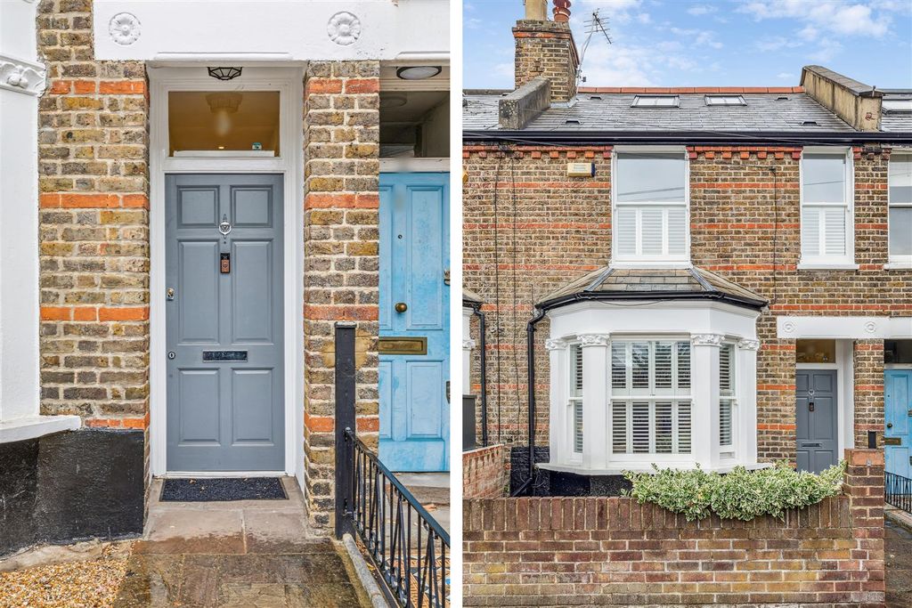 Property photo 1 of 17 Hearne Road, W4 - For Sale