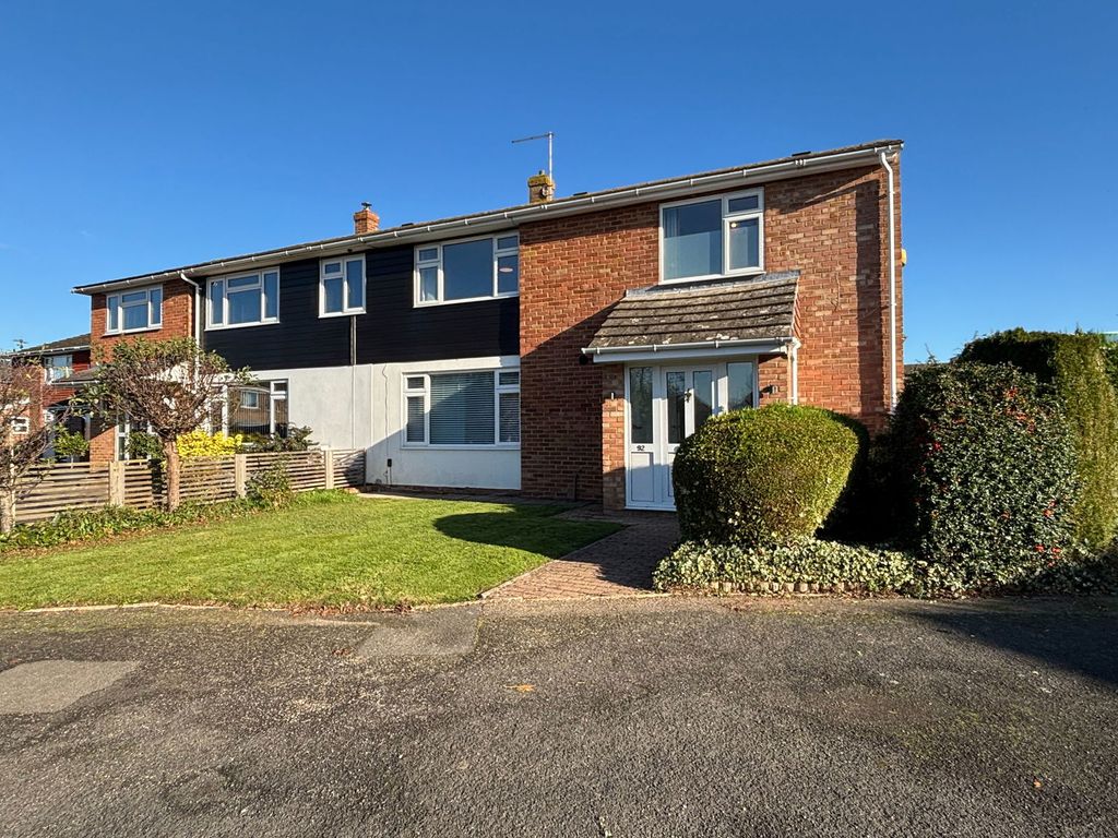 Property photo 1 of 24