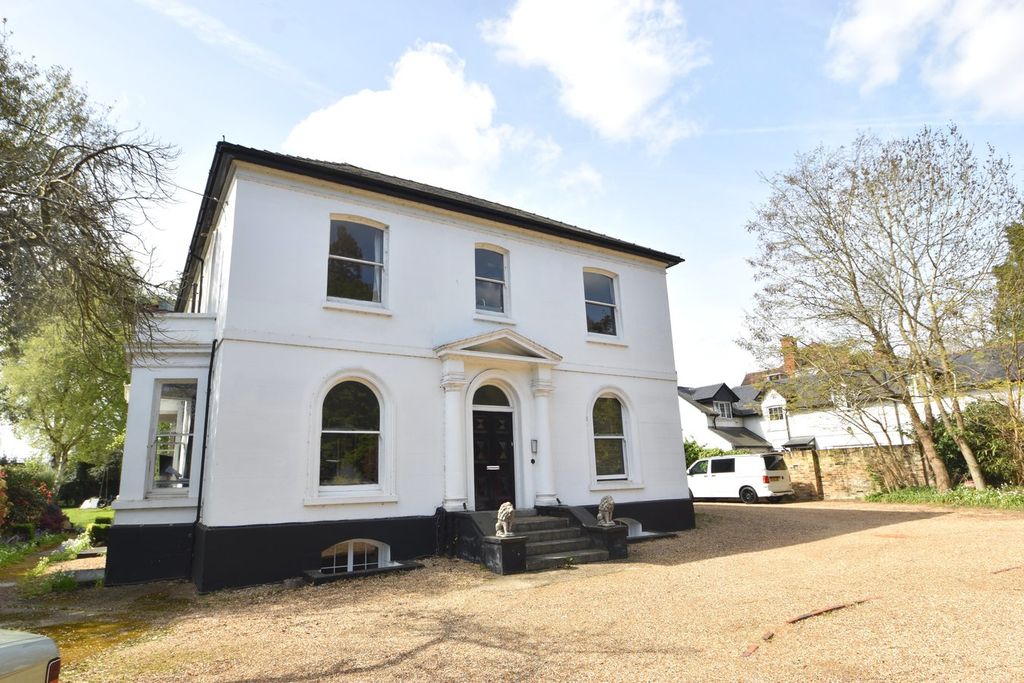 Property photo 1 of 13