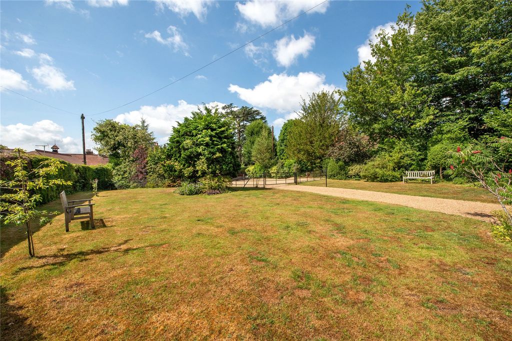 Property photo 2 of 19 Picture No. 31
