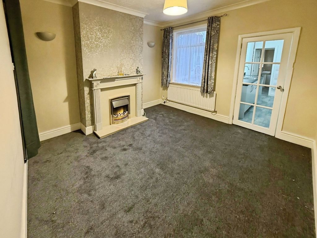 Property photo 3 of 10 Picture No. 04