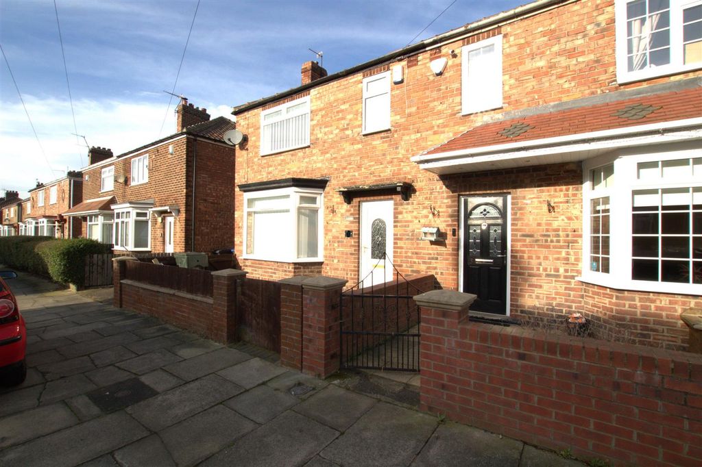 Property photo 1 of 10 External.Jpg