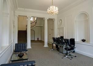 Property photo 2 of 11 Serviced Office To Rent In Thorncroft Manor, Thorn