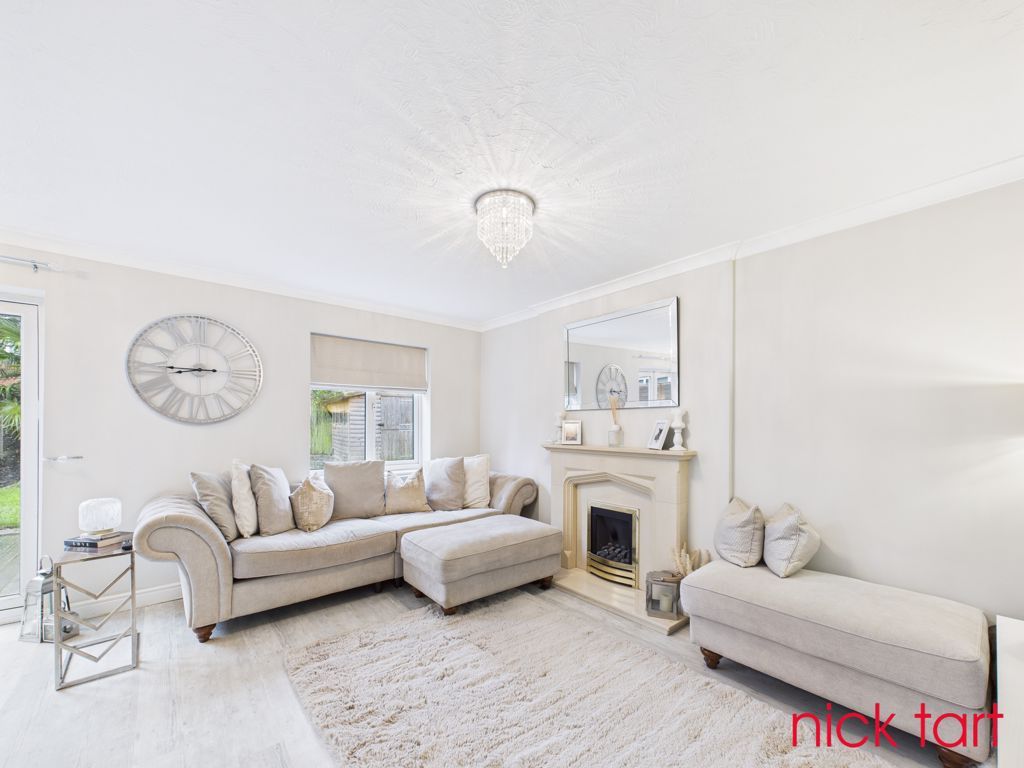 Property photo 2 of 12 Photo 6