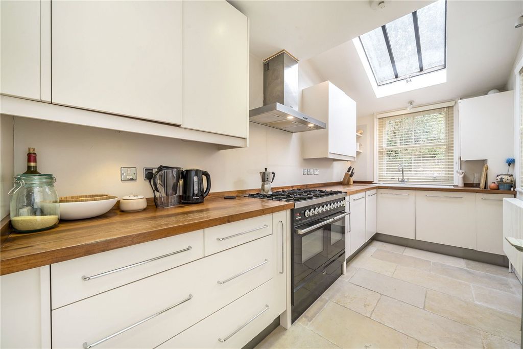 Property photo 3 of 11 Picture No. 09