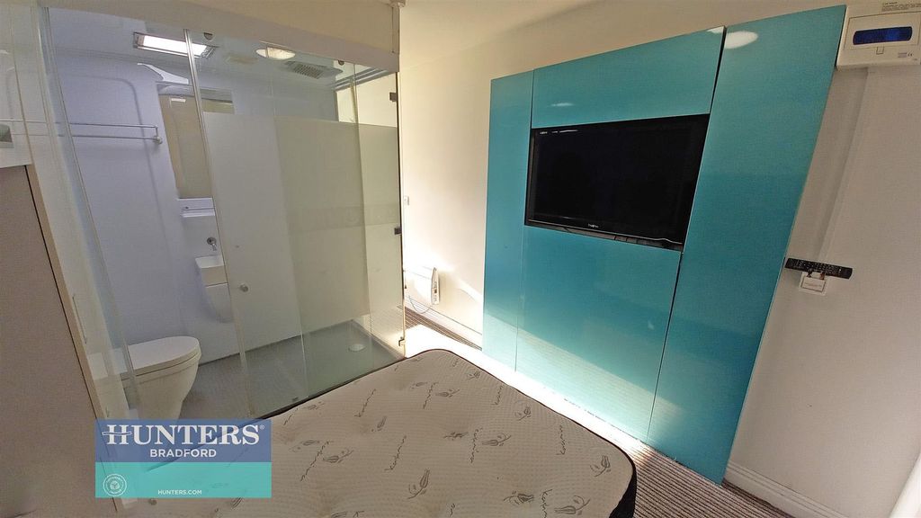 Property photo 2 of 15 d.Jpg