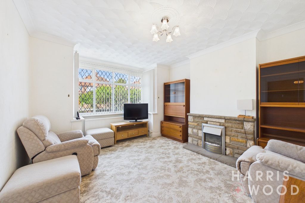 Property photo 3 of 28 5566493