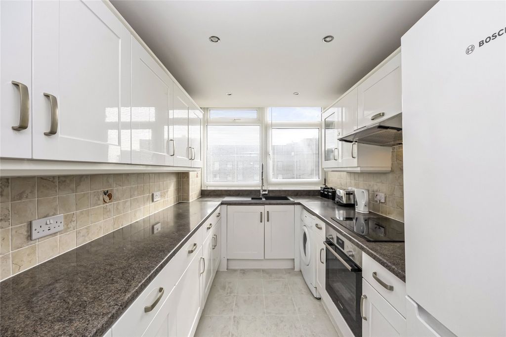 Property photo 3 of 15 Picture No. 05