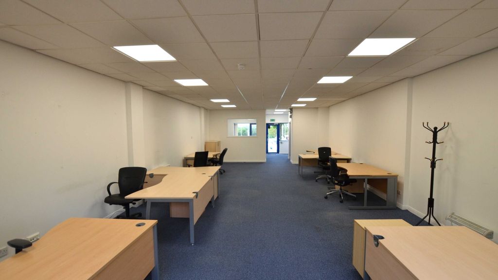 Property photo 3 of 5 Allied-Surveyors-Scotland-Unit 10, 15 Pitreavie Co