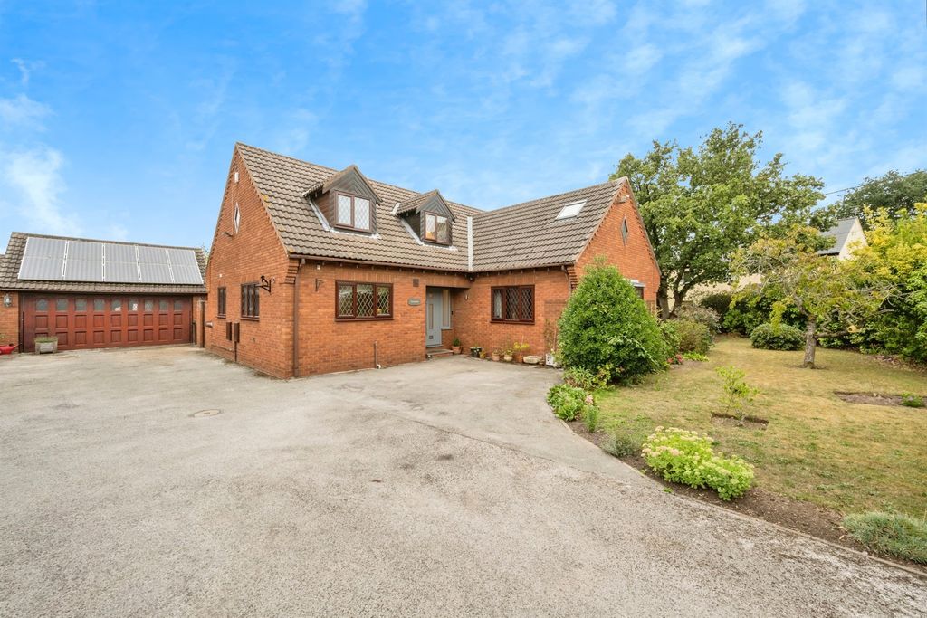 Property photo 1 of 21
