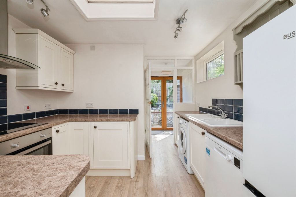 Property photo 2 of 14