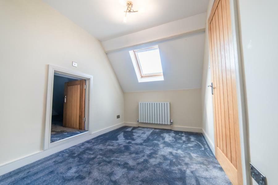 Property photo 2 of 11 Picture No. 03