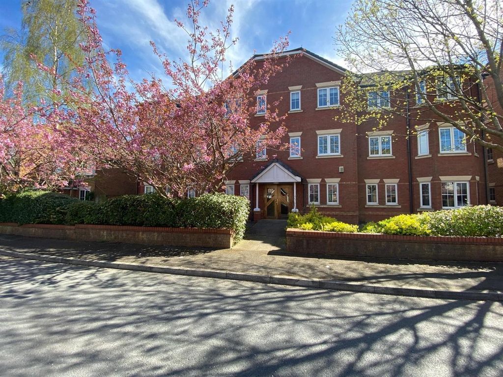 Property photo 1 of 16