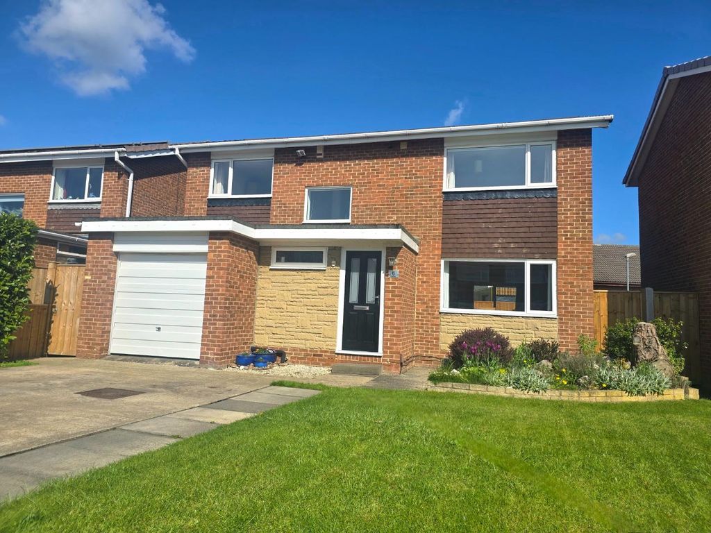 Property photo 1 of 24 Front