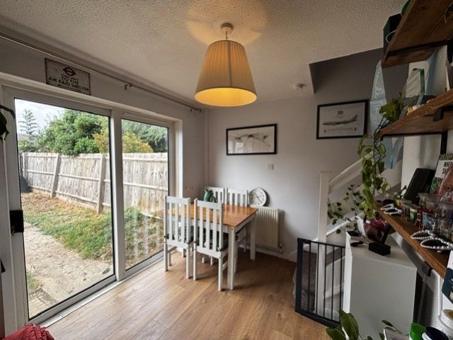 Property photo 3 of 12 55 Mayfield Dining