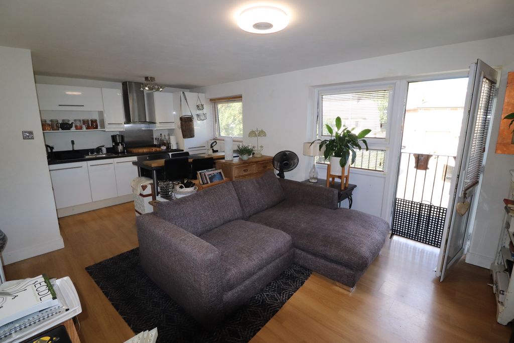 Property photo 2 of 6 Open Plan Living