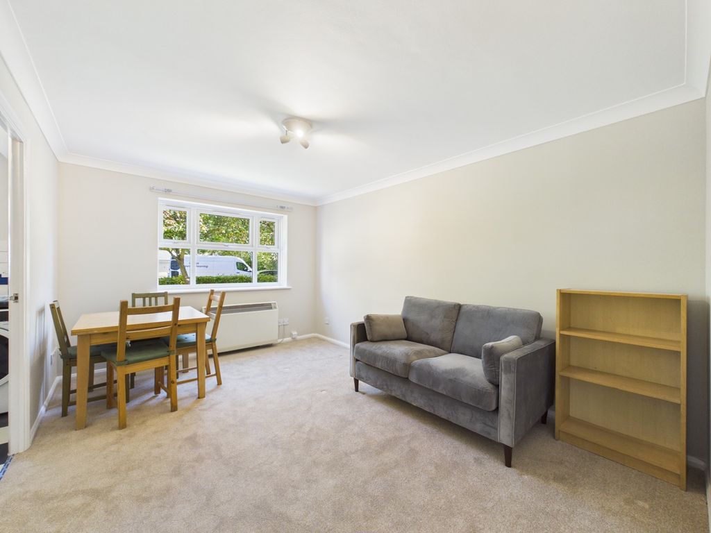 Property photo 2 of 7