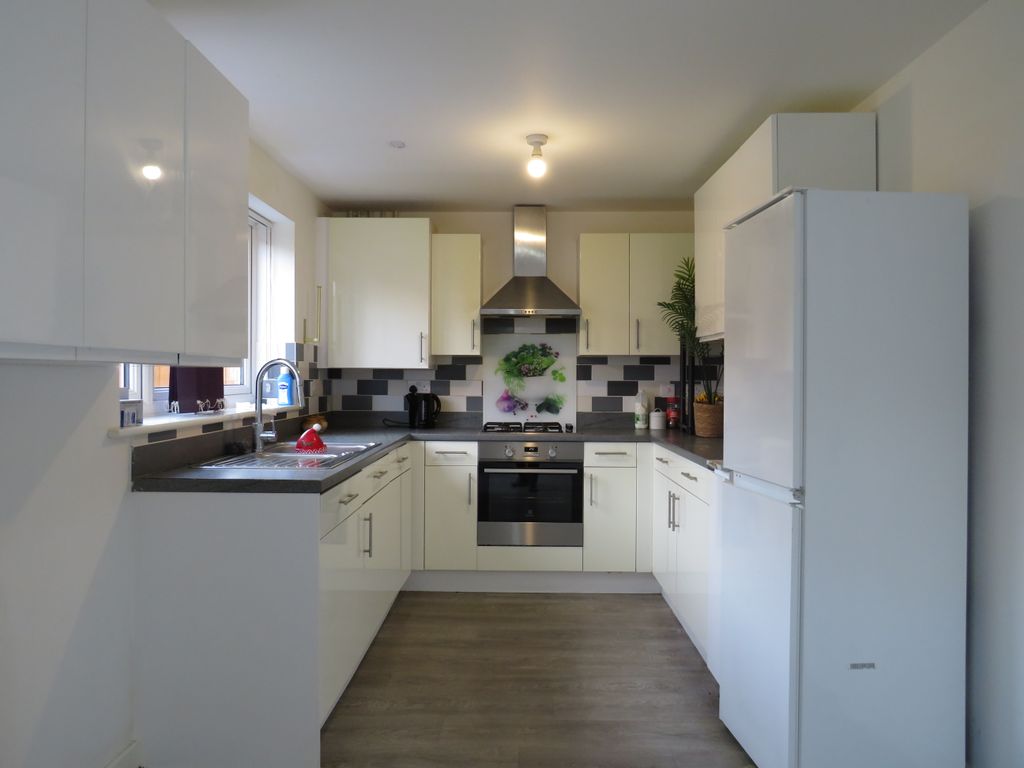 Property photo 2 of 11 Image