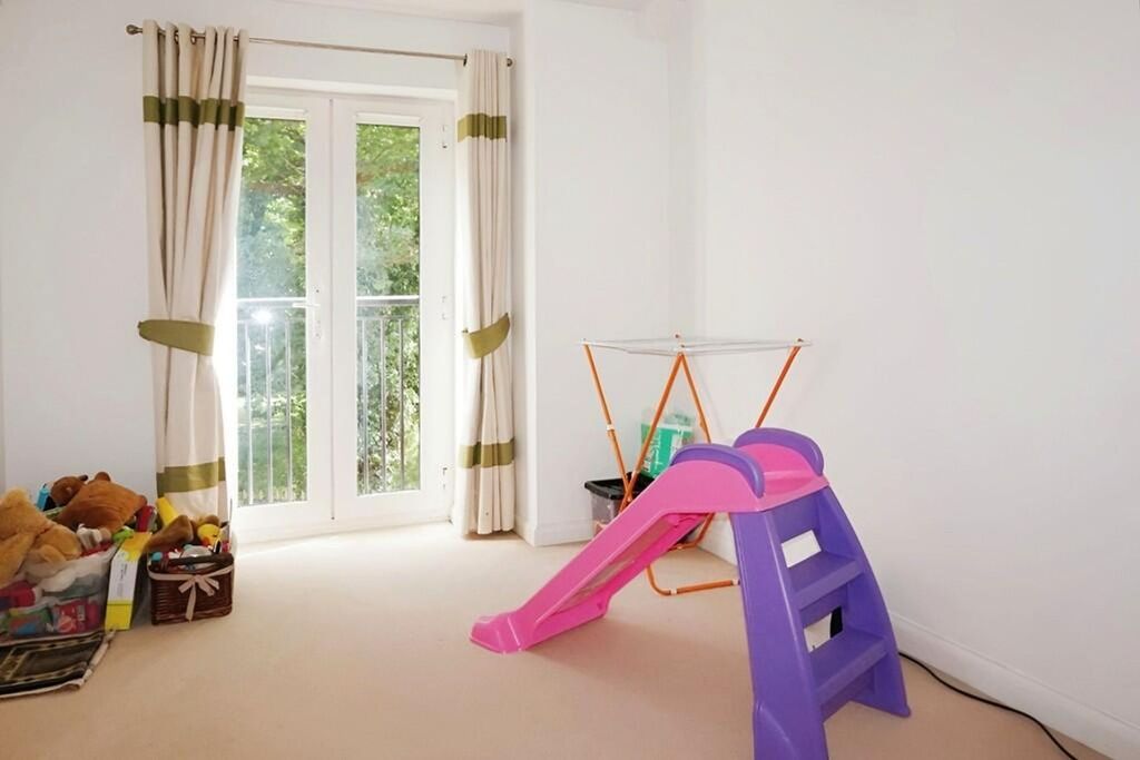 Property photo 3 of 6