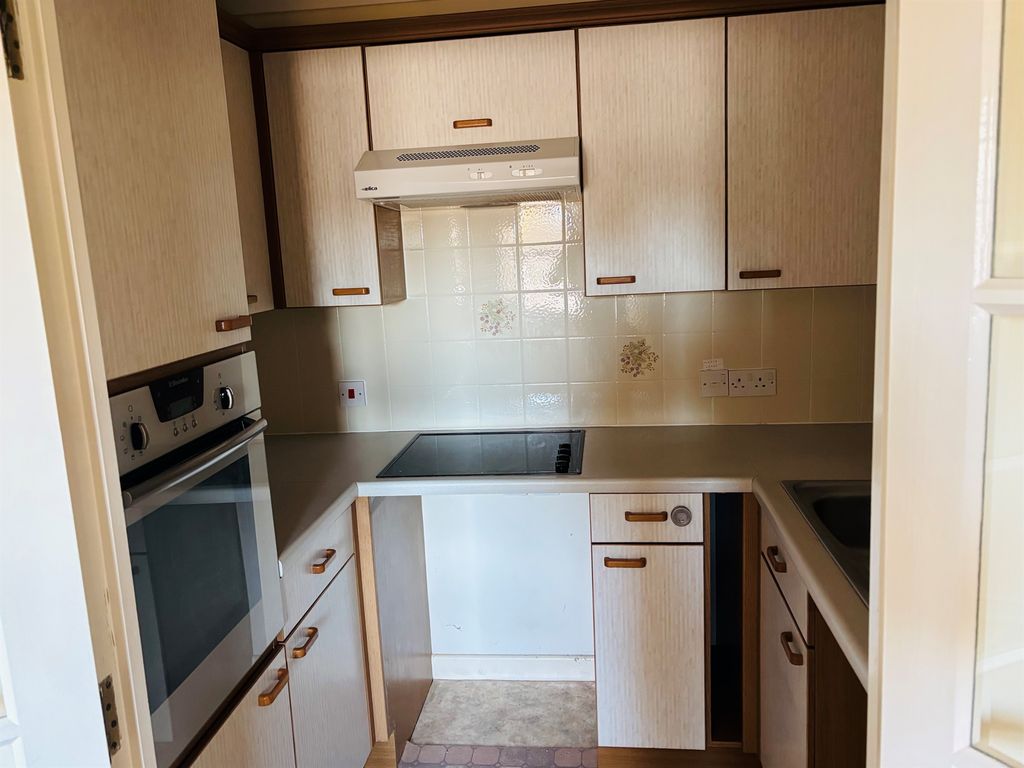 Property photo 3 of 30